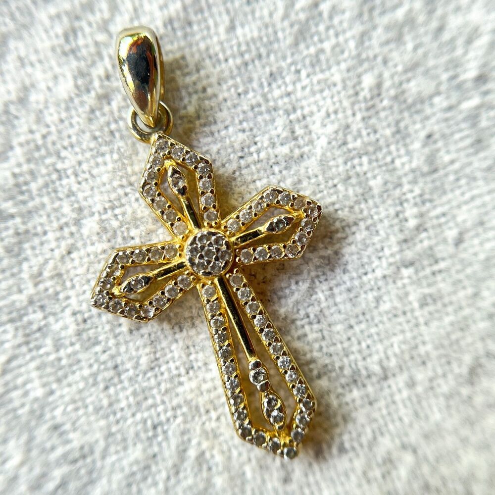 IBB CN 925 Sterling Silver Gold Plated CZ Cross Pendant Religious Necklace Charm
